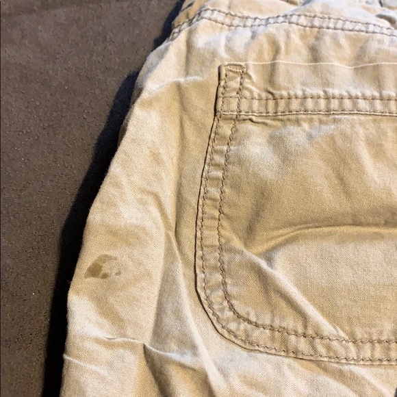 Shorts - Picture 3 of 4